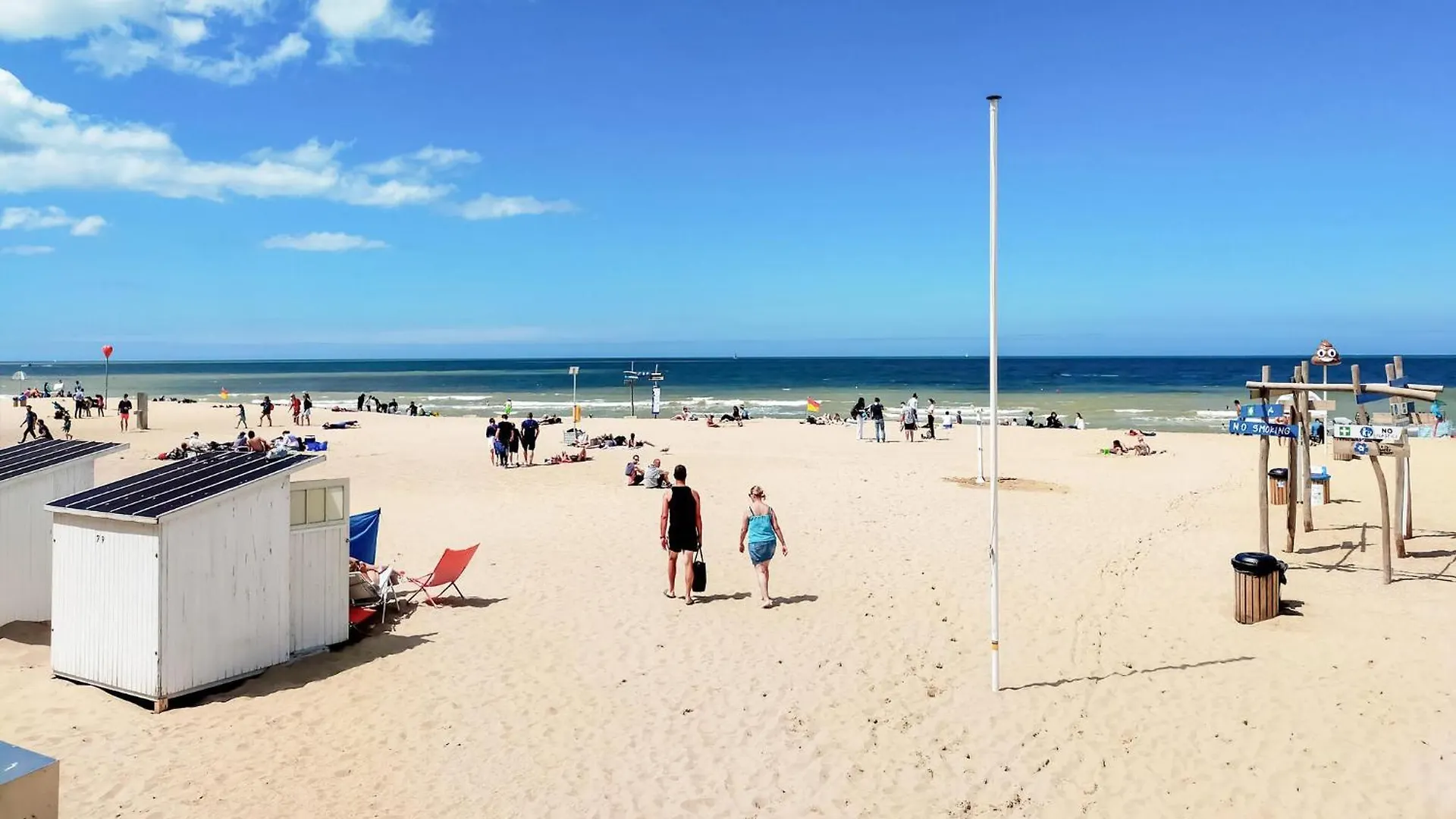 Awesome Apartment In Oostende With House Sea View